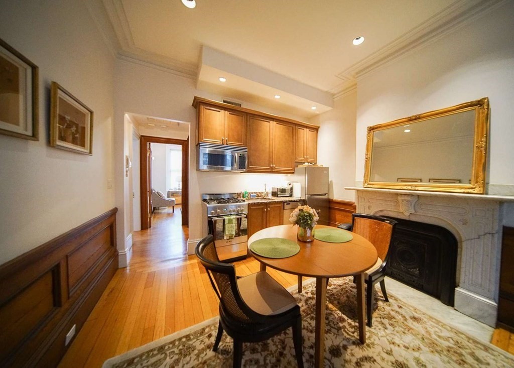 1609 Tremont St, Mission Hill