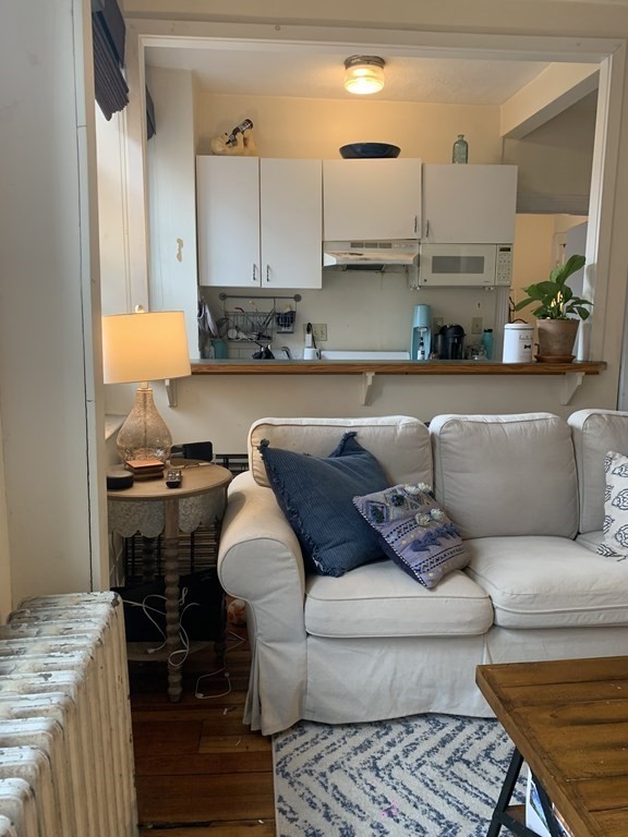 52 Garden St, Beacon Hill