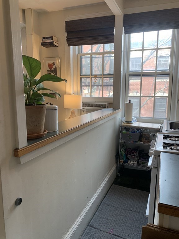 52 Garden St, Beacon Hill