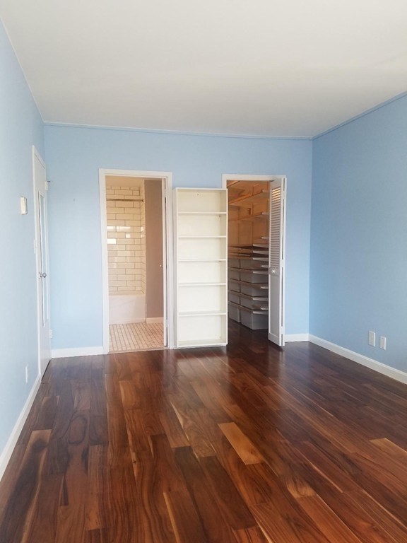 22 Chestnut Pl, Brookline Village