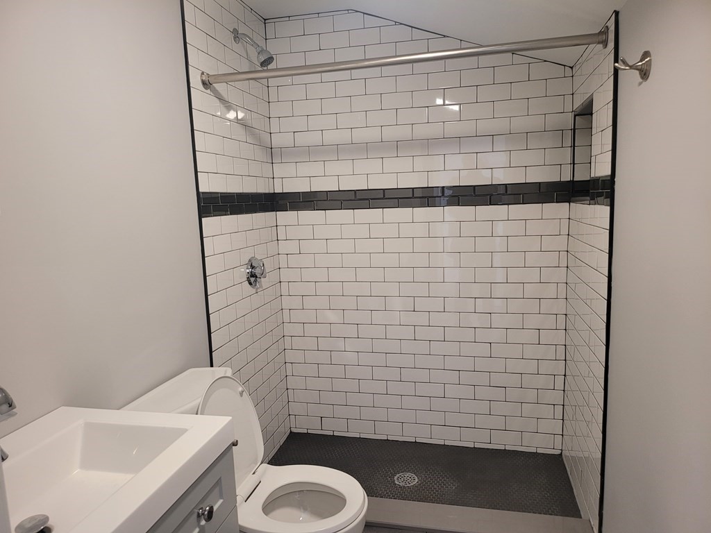 579 Tremont St, South End