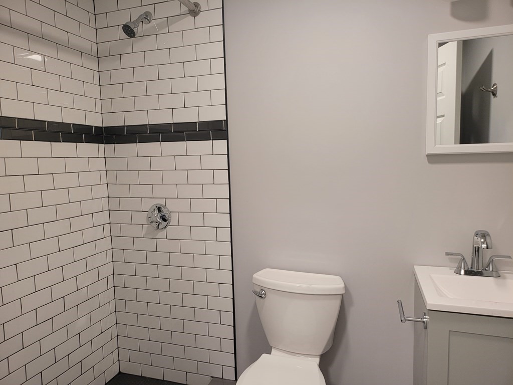 579 Tremont St, South End