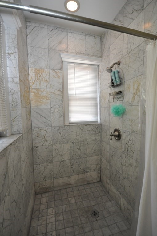 75 Burbank St, Fenway