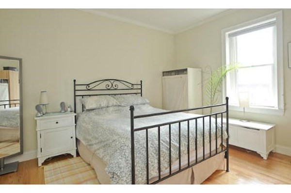 43 Revere St, Beacon Hill