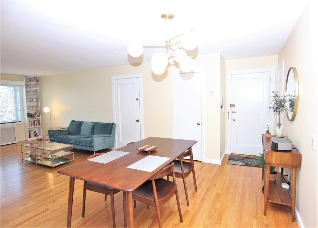 125 Pleasant St, Arlington