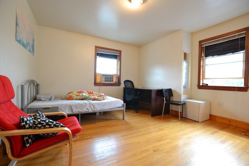 213446 Gardner St, Allston