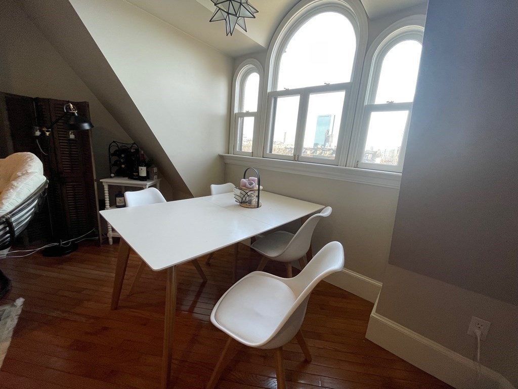 565 Massachusetts Ave, South End