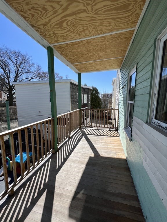 225 Holland St, Davis Square