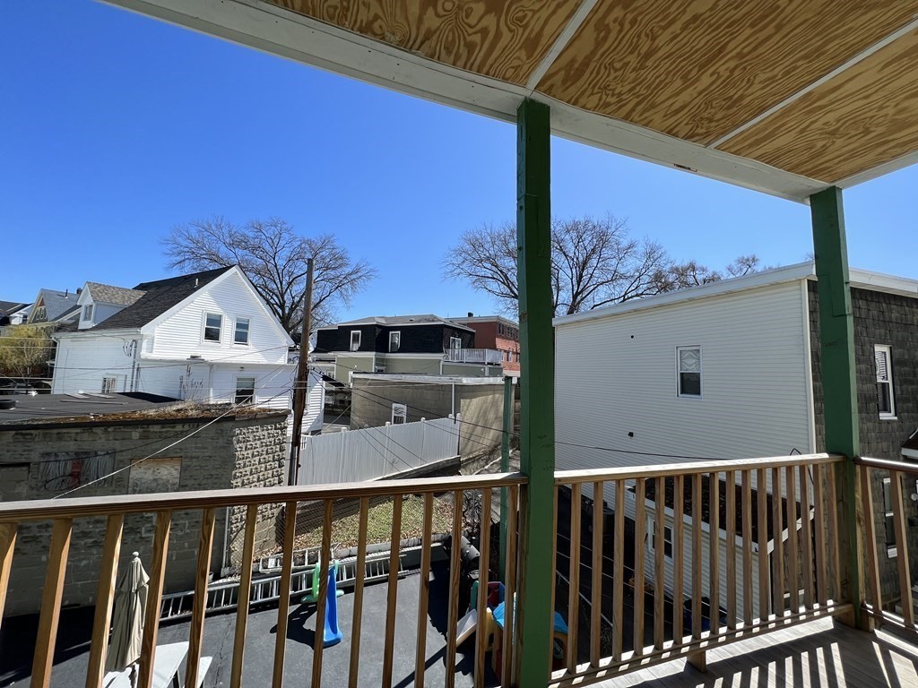 225 Holland St, Davis Square