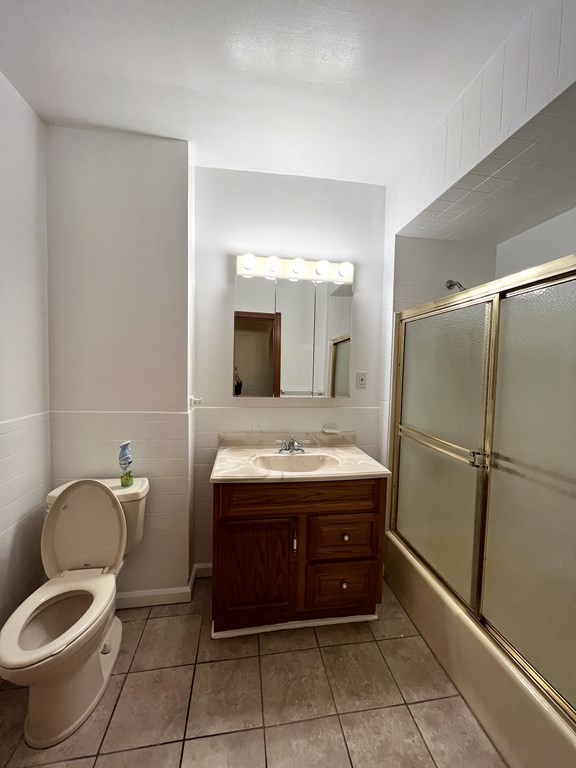 225 Holland St, Davis Square