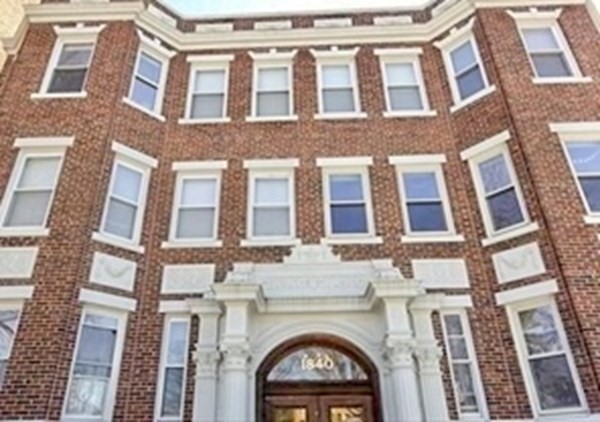 1840 Commonwealth Ave, Brighton