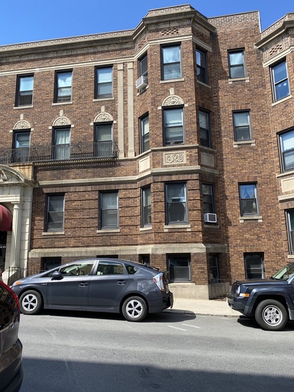 43 Glenville Ave, Allston