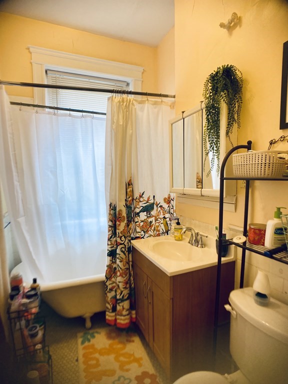 43 Glenville Ave, Allston