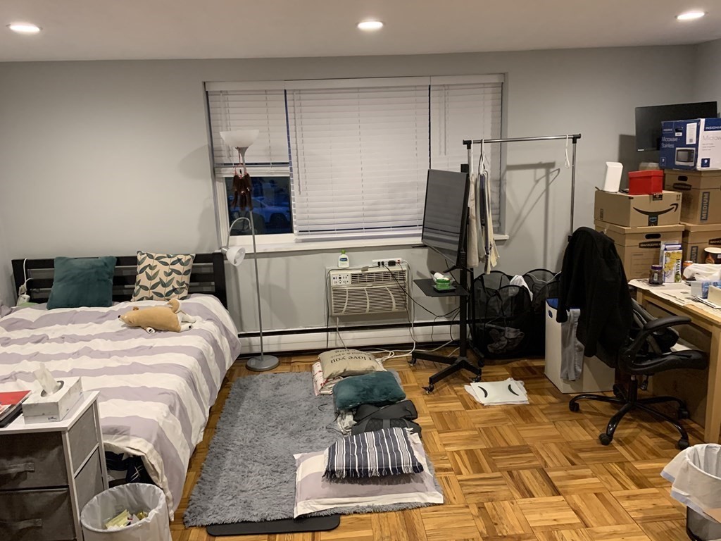 197 Kent St, Longwood