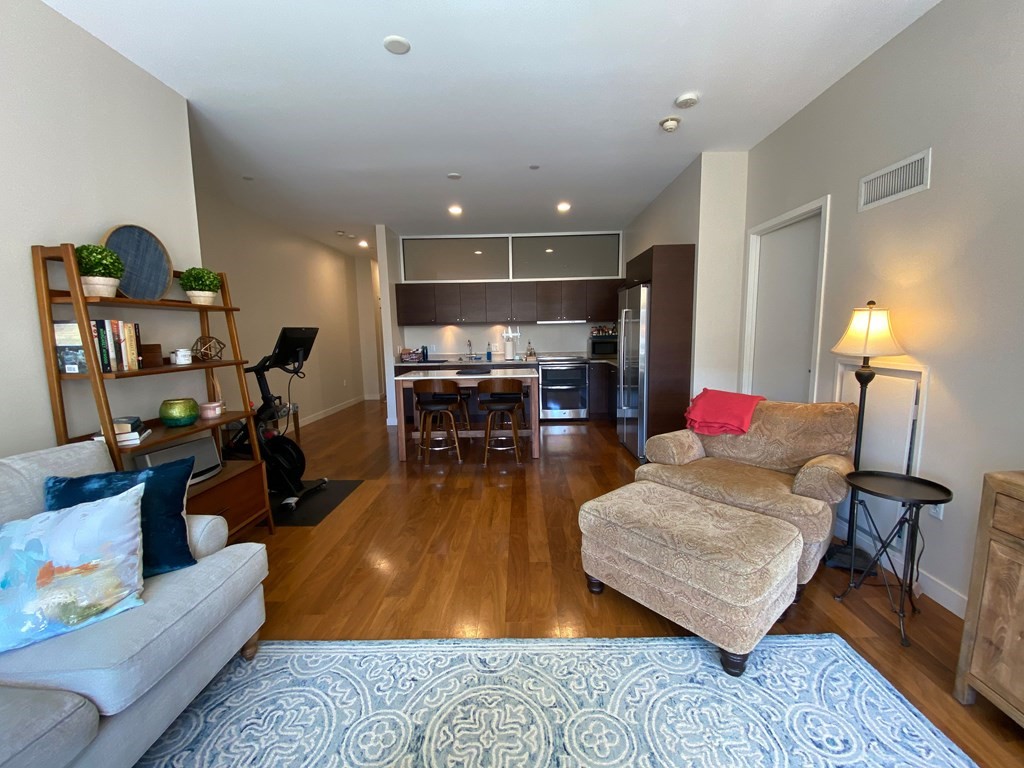 285 Columbus Ave, South End