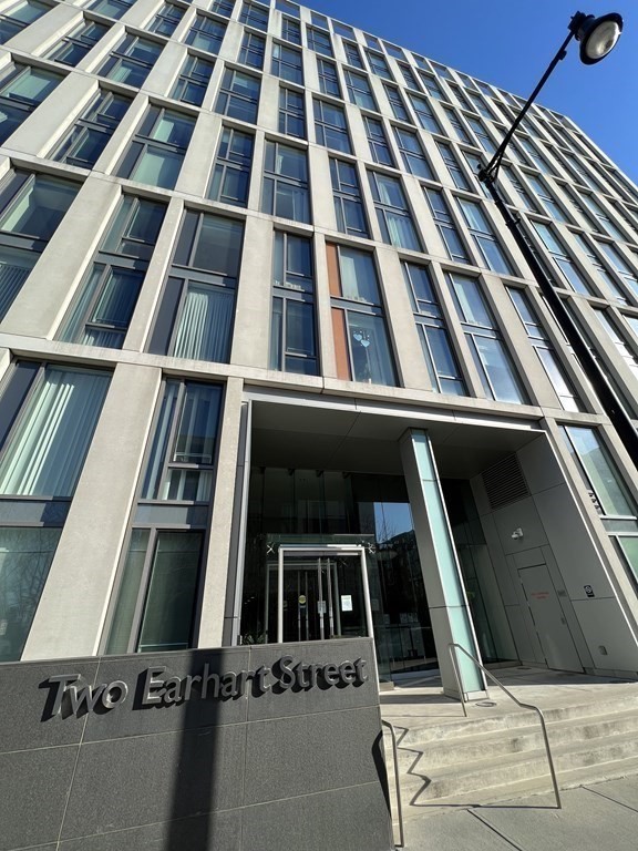 2 Earhart St, East Cambridge