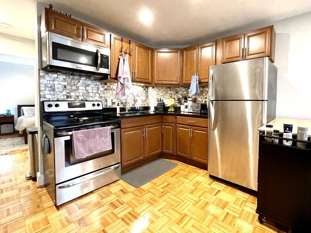 754 Huntington Ave, Mission Hill