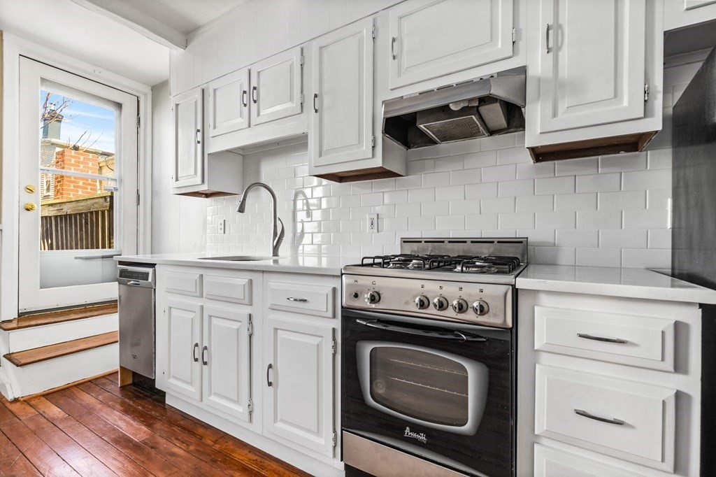 26 Mystic St, Charlestown