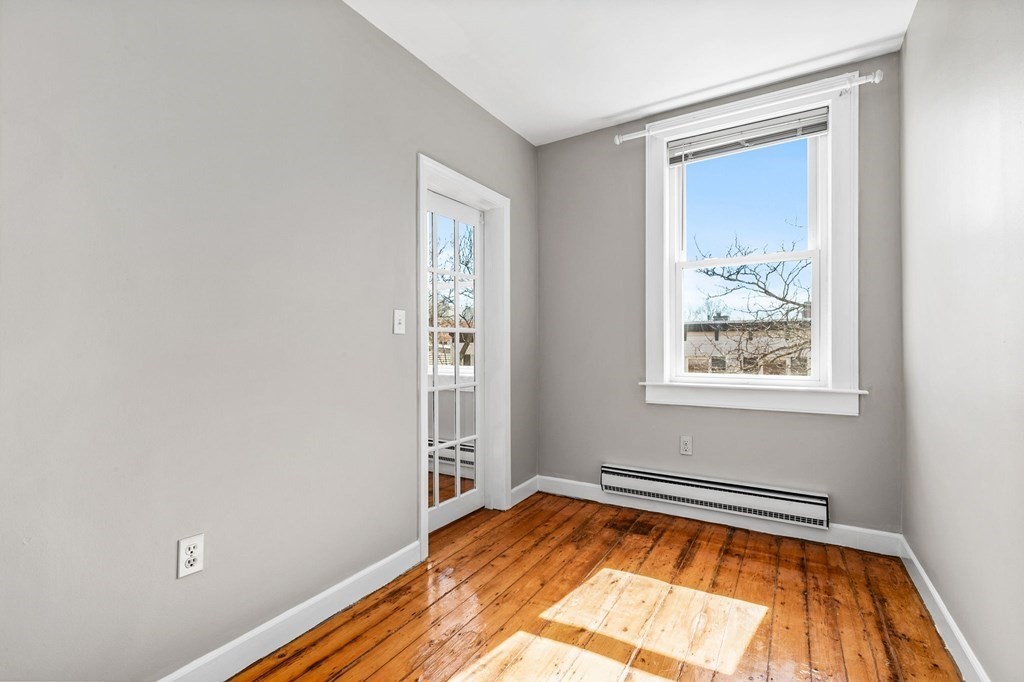 26 Mystic St, Charlestown