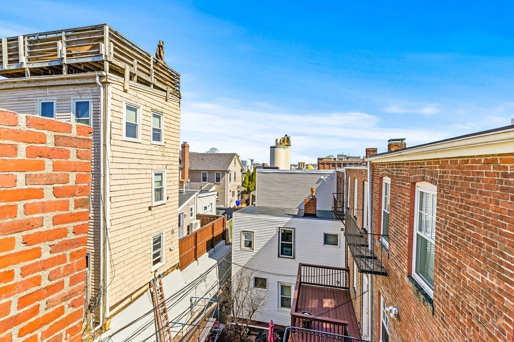 26 Mystic St, Charlestown