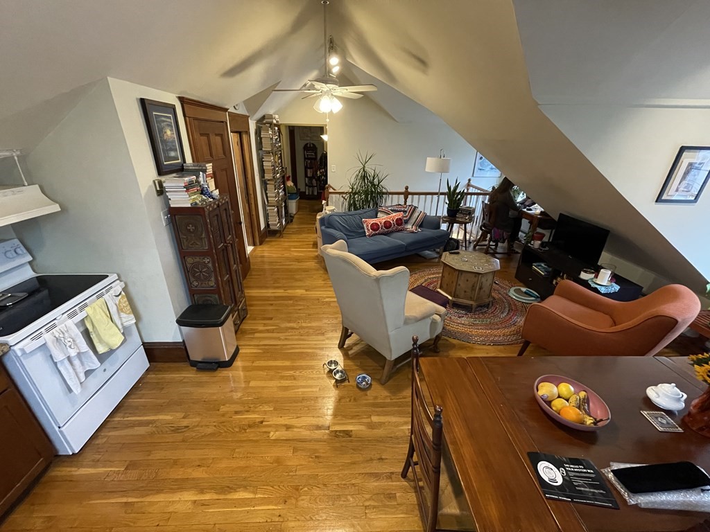 67 Benton Rd, Spring Hill