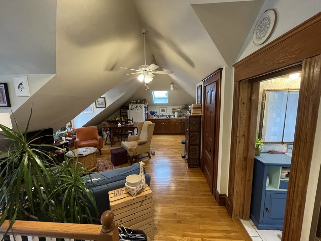 67 Benton Rd, Spring Hill