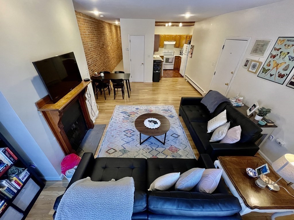 36 Symphony Rd, Fenway