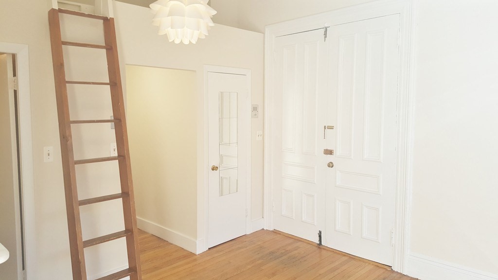 556 Columbus Ave, South End