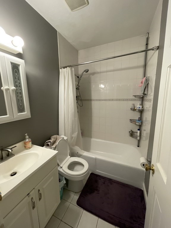 65 Hemenway St, Fenway