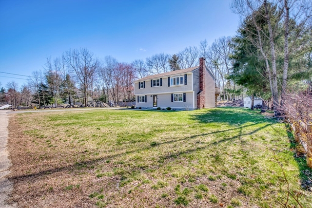 13 Willow Drive Townsend MA 01469