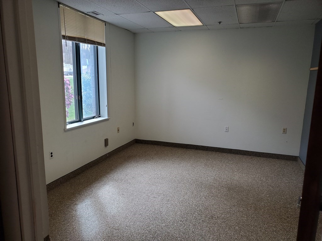 280 N Main St Unit 2-A, East Longmeadow, MA 01028 - Image 4