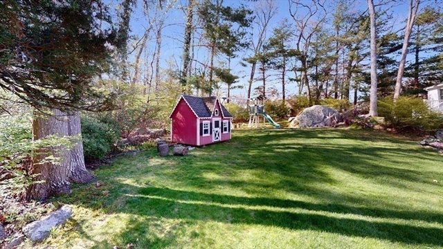 40 Red Gate Lane Cohasset MA 02025