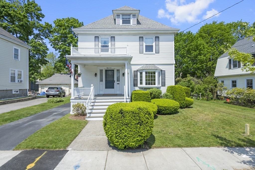 54 Phillips St, Quincy, MA 02170