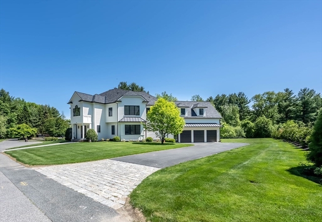 15 Carriage Chase Road North Andover MA 01845
