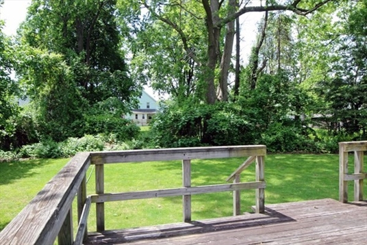 20 Place Terrace, Greenfield, MA: $235,000