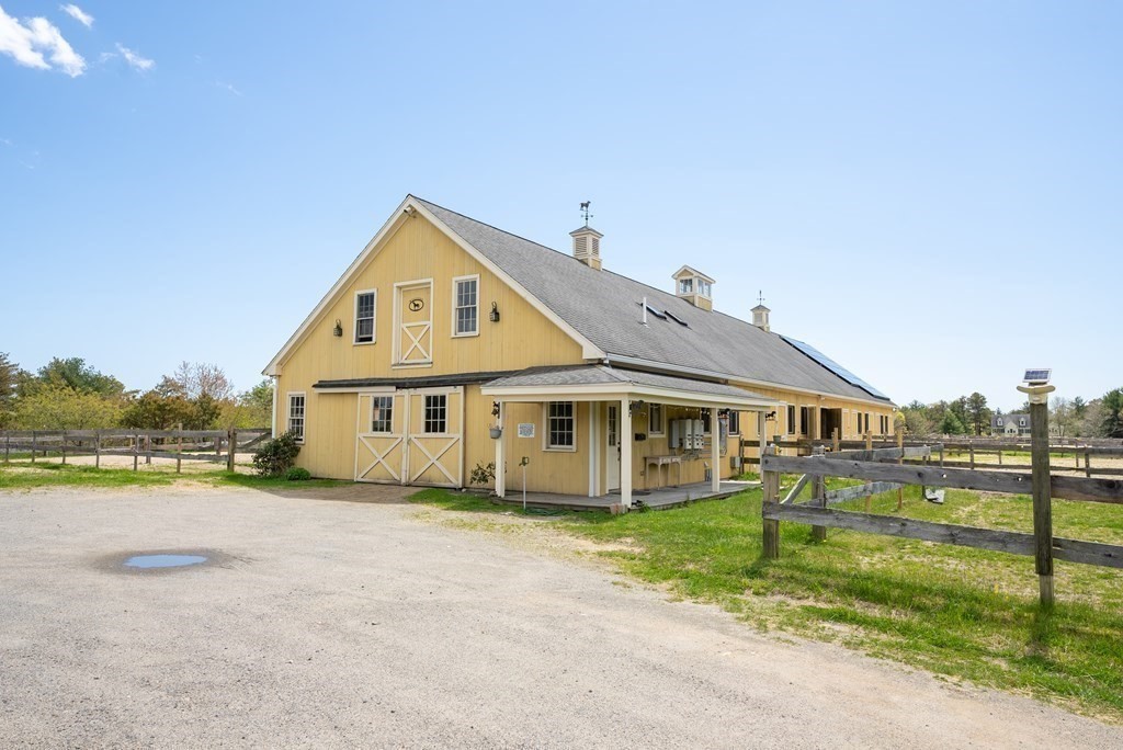 10 Waverly Oaks Drive Plymouth MA 02360 73006736