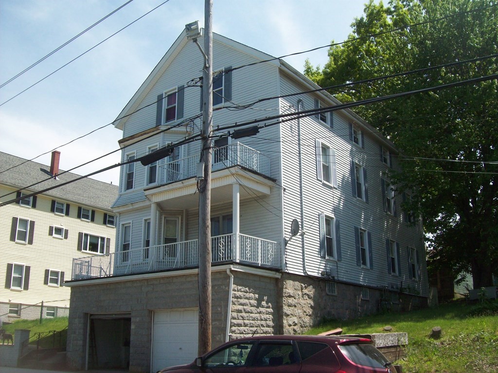 439 Middle Street, Fall River, MA 02721