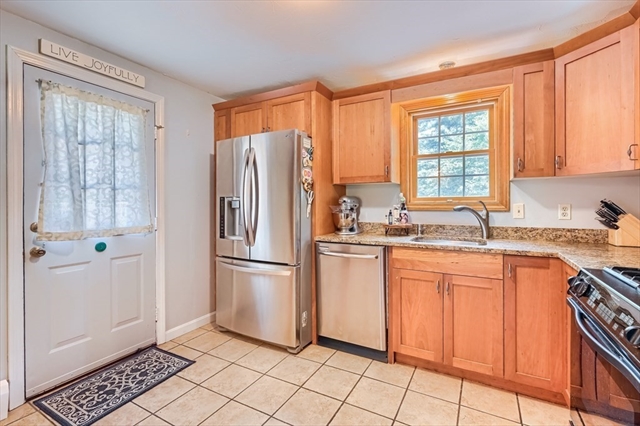59 Alewife Road Plymouth MA 02360