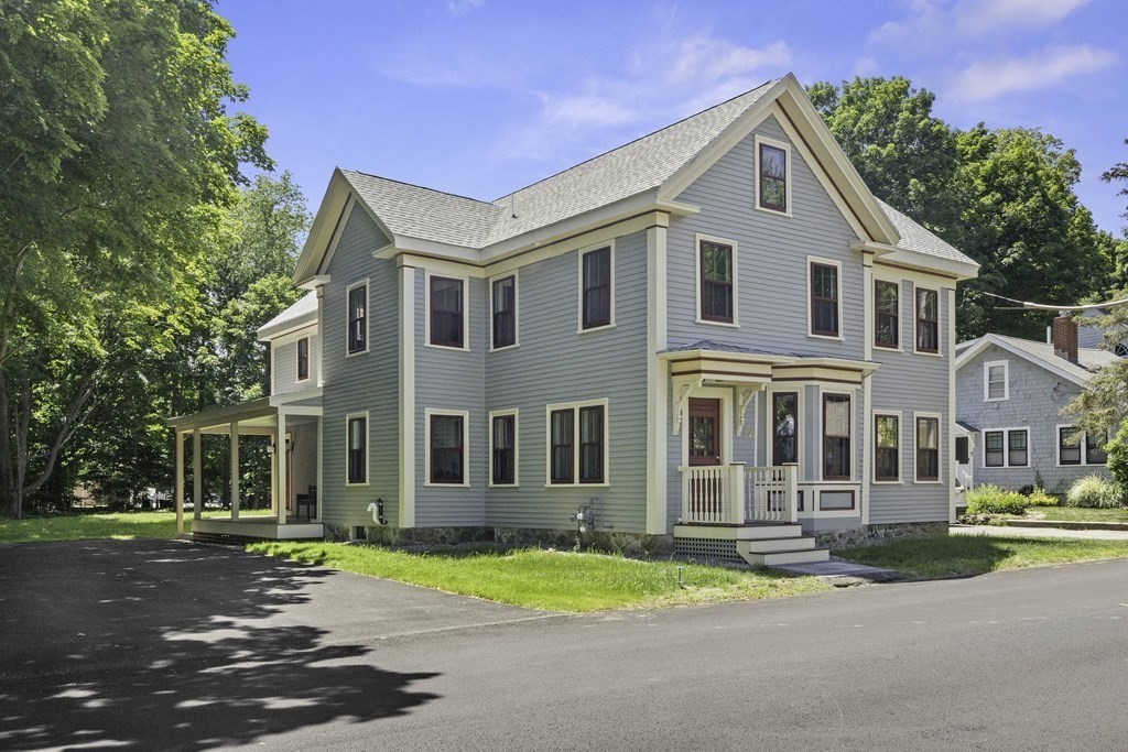 27 Central St, Topsfield, MA 01983
