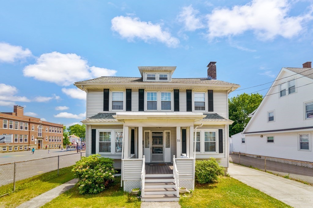 93 Glover Ave, Quincy, MA 02171