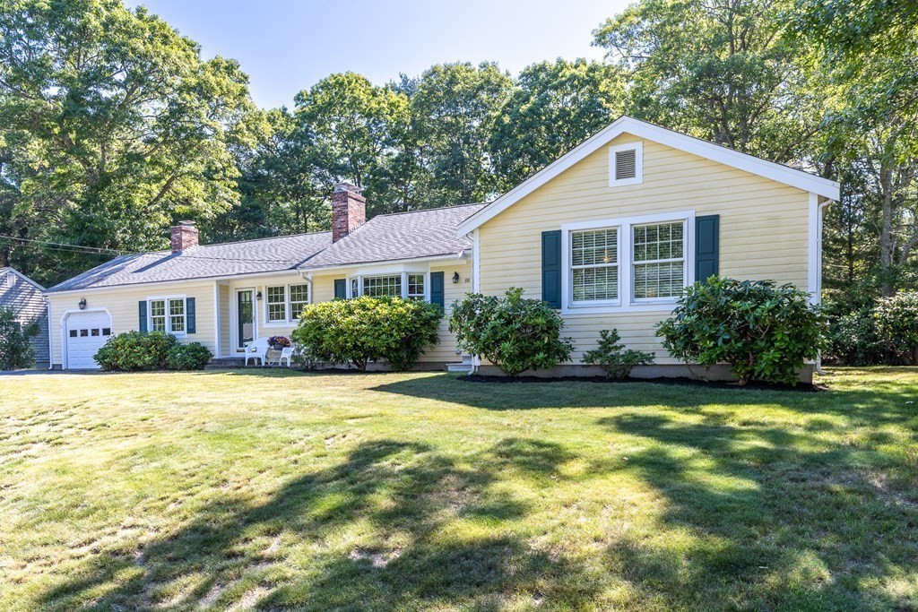 88 East Osterville Rd, Barnstable, MA 02655