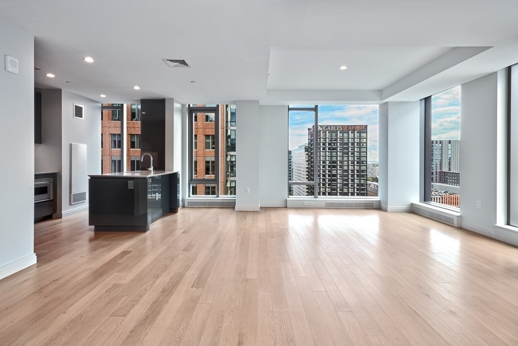 Seaport 3 Bed 4 Bath Condo for Sale 3,395,000