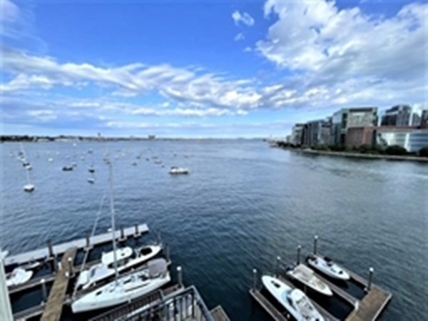 20 Rowes Wharf, Boston, MA Image 2
