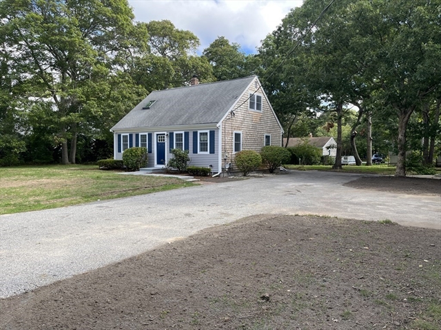 546 Lincoln Road Extension Barnstable MA 02601
