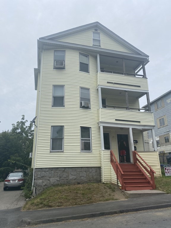 Worcester 11 Bed 3 Bath MultiFamily Home for Sale Sold for 652,000