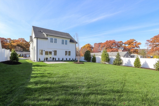 48 Valley View Road Waltham MA 02452