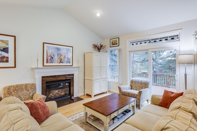25 Cottage Cove Plymouth MA 02360