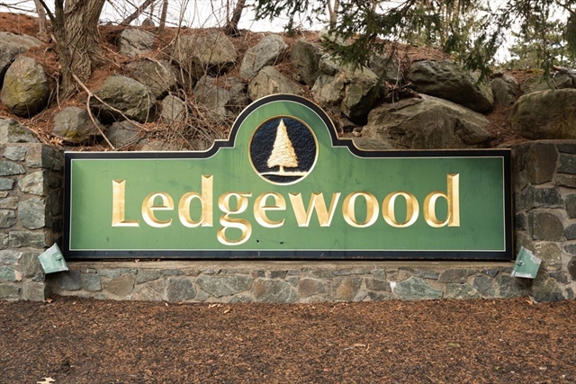 11 Ledgewood Way Peabody MA 01960