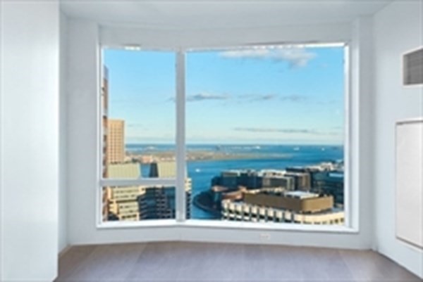 Downtown - 2 Bed  2 Bath  - Image 1