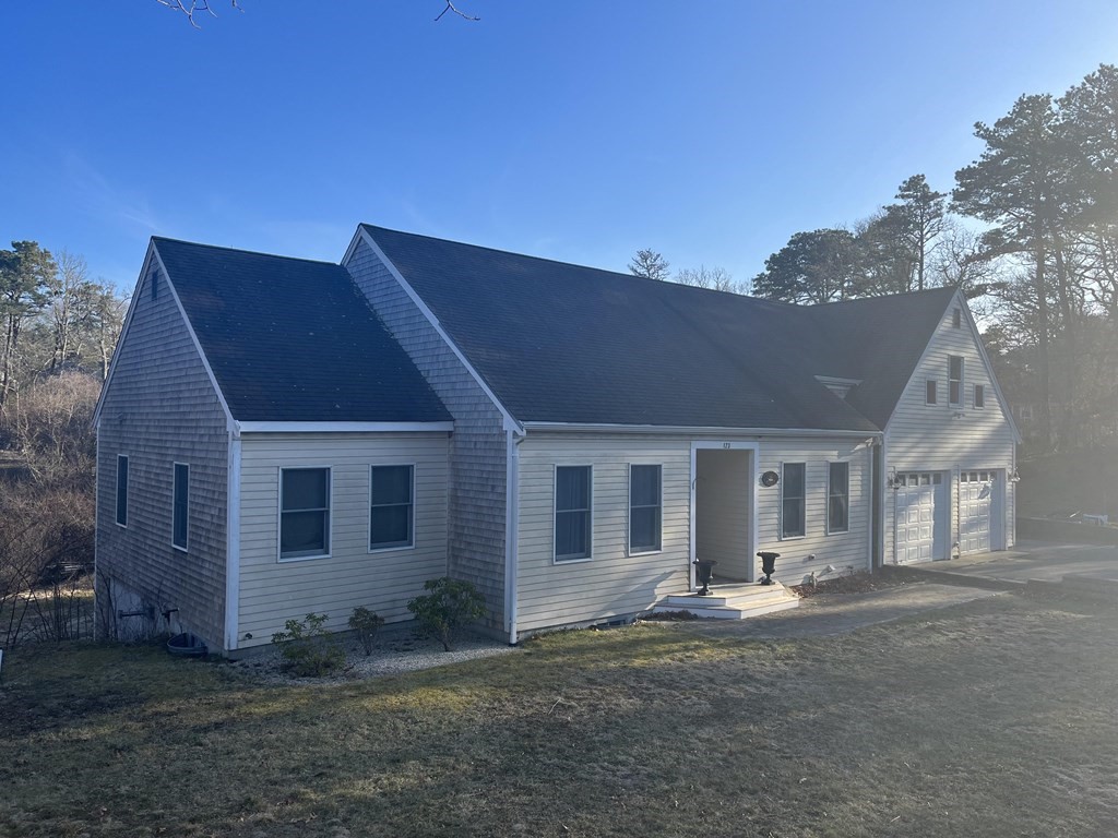 123 Donahue Road Brewster MA 02631